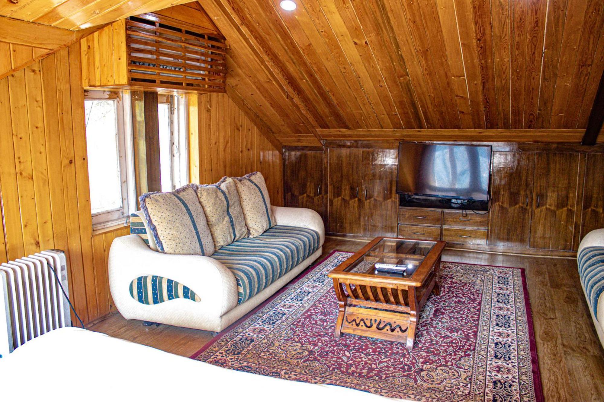 Whispering Pines Villa Shimla Exterior foto